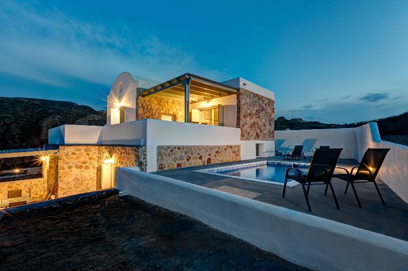 Desiterra Resort Suites & Villas Karterados  Exterior foto